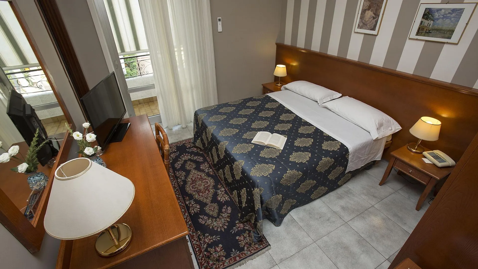Hotel Redebora Torregrotta