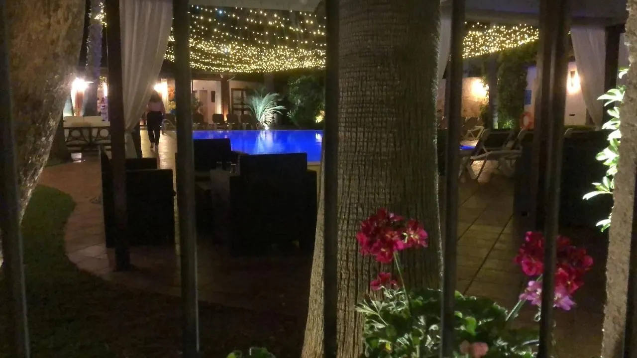 Hotel Redebora Torregrotta 3*,  Italy