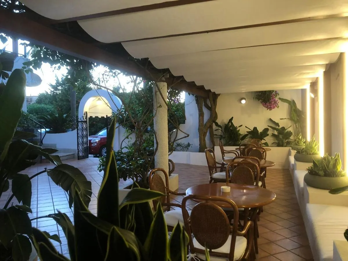 Hotel Redebora Torregrotta