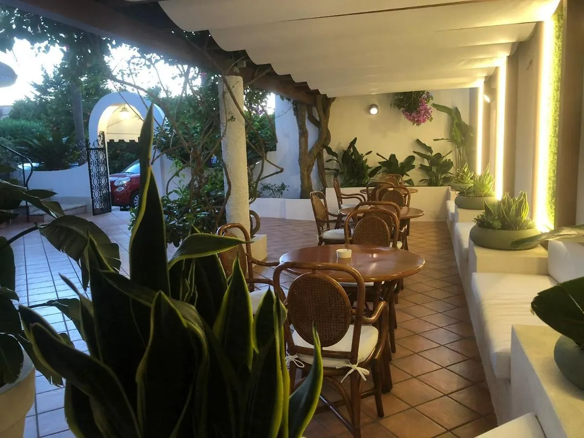 Hotel Redebora Torregrotta 3*,