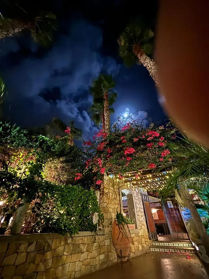 Hotel Redebora Torregrotta