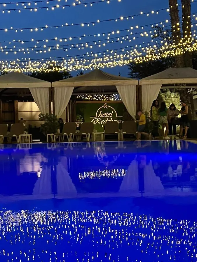 Hotel Redebora contacts