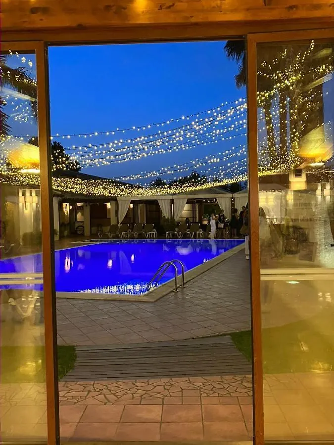 Hotel Redebora Torregrotta