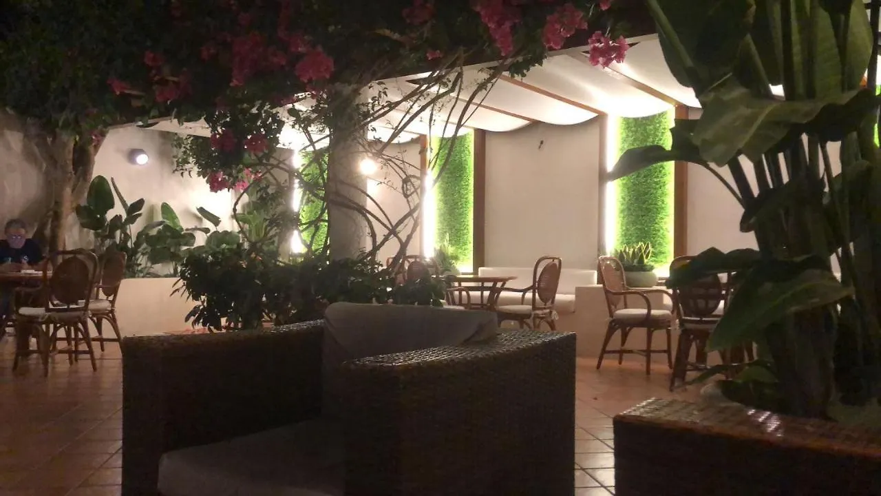 Hotel Redebora Torregrotta