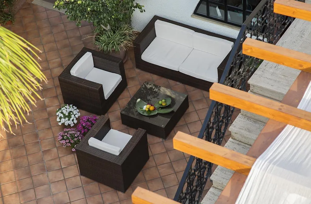 Hotel Redebora Torregrotta