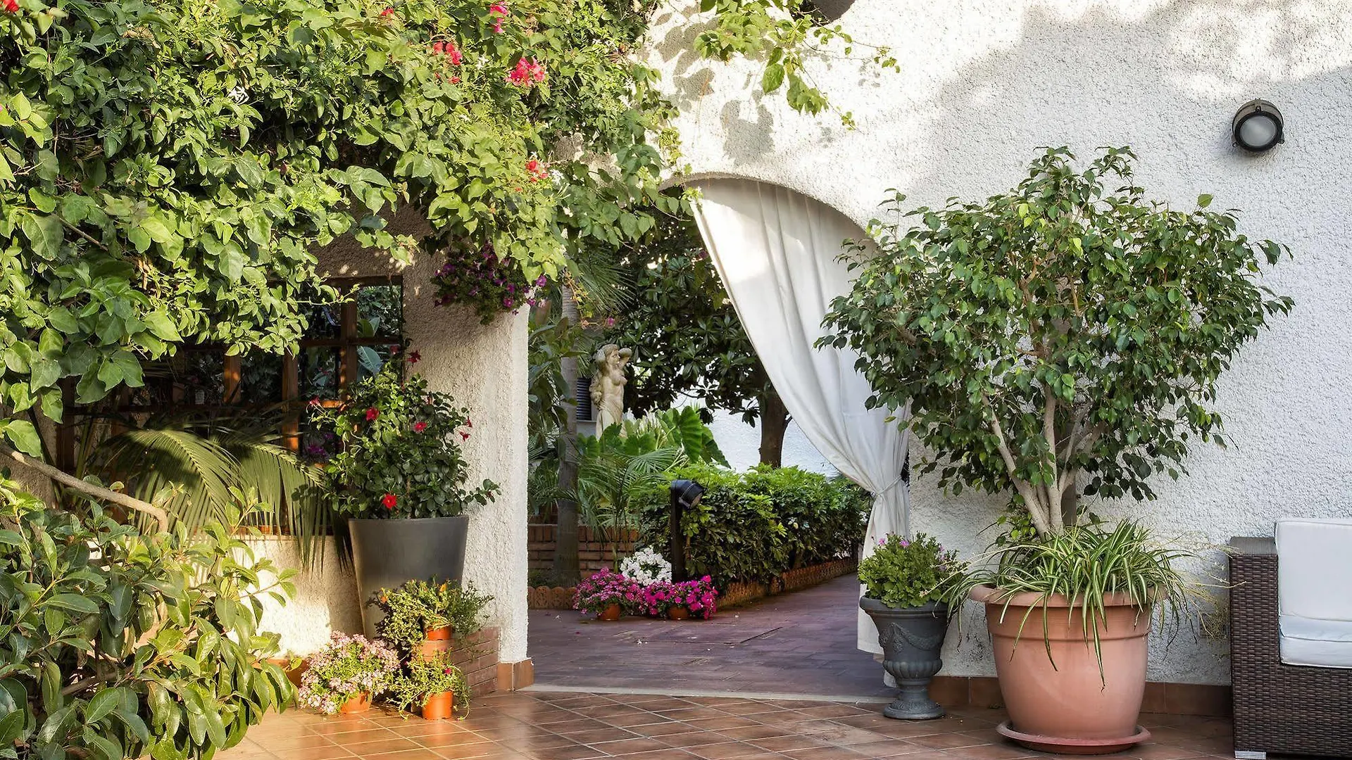 Hotel Redebora Torregrotta