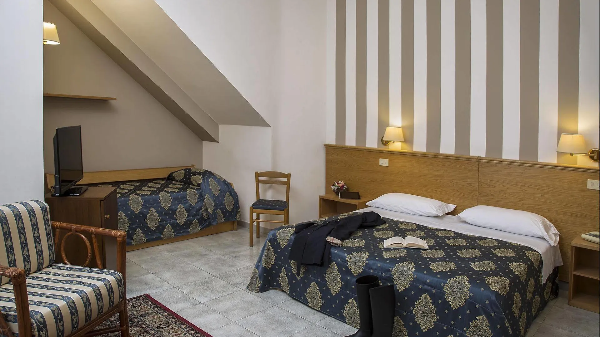 Hotel Redebora Torregrotta