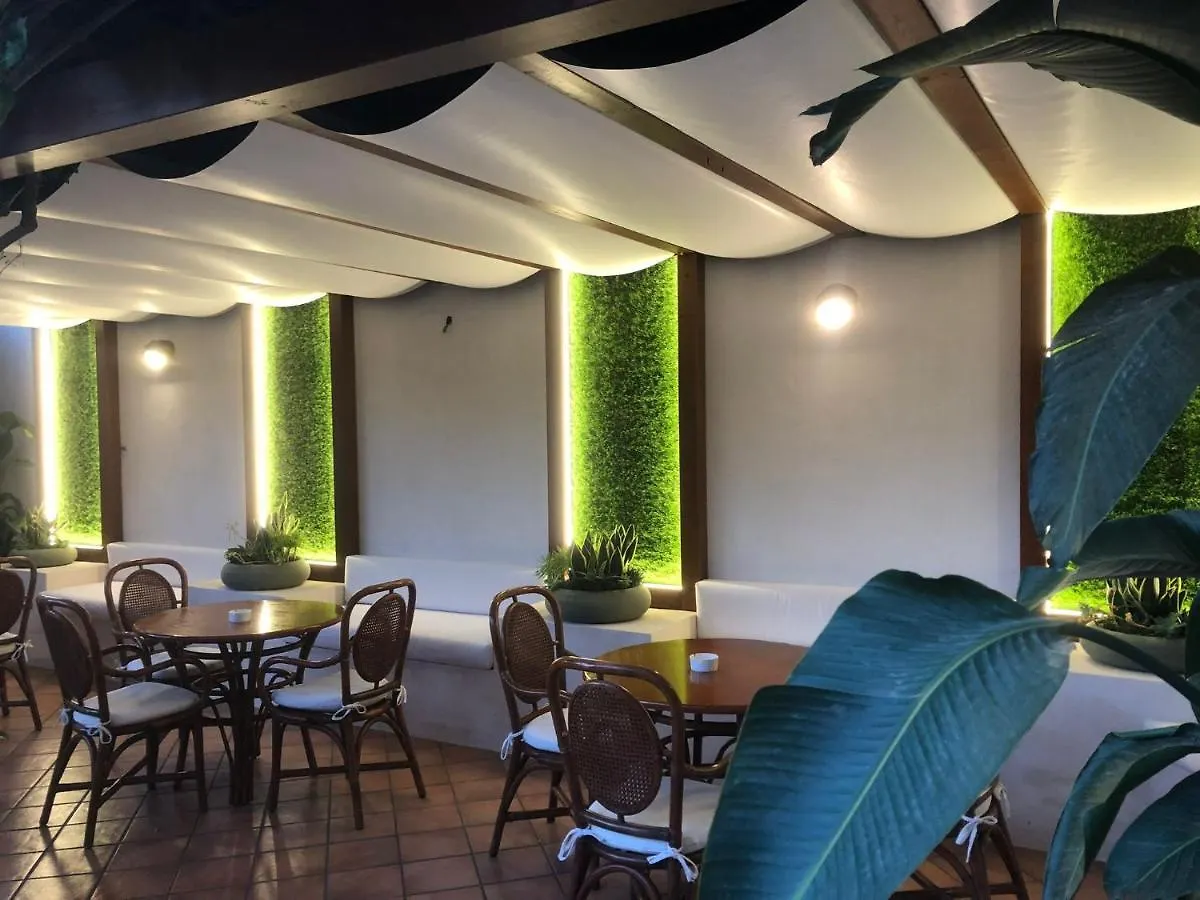Hotel Redebora Torregrotta